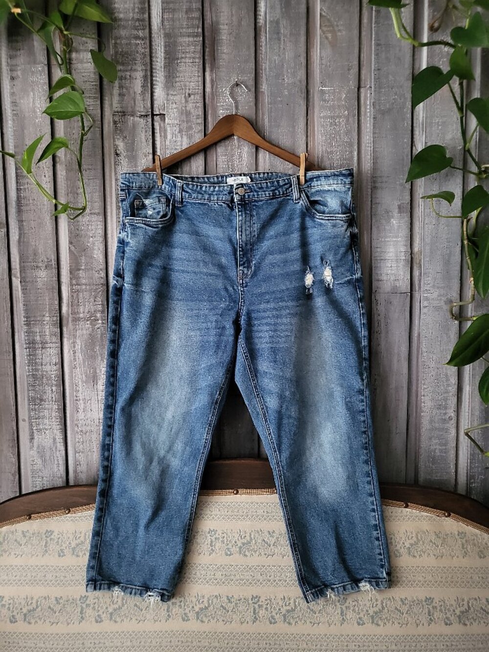 Distressed High Rise Cropped Boyfriend Jeans Size 20 Plus